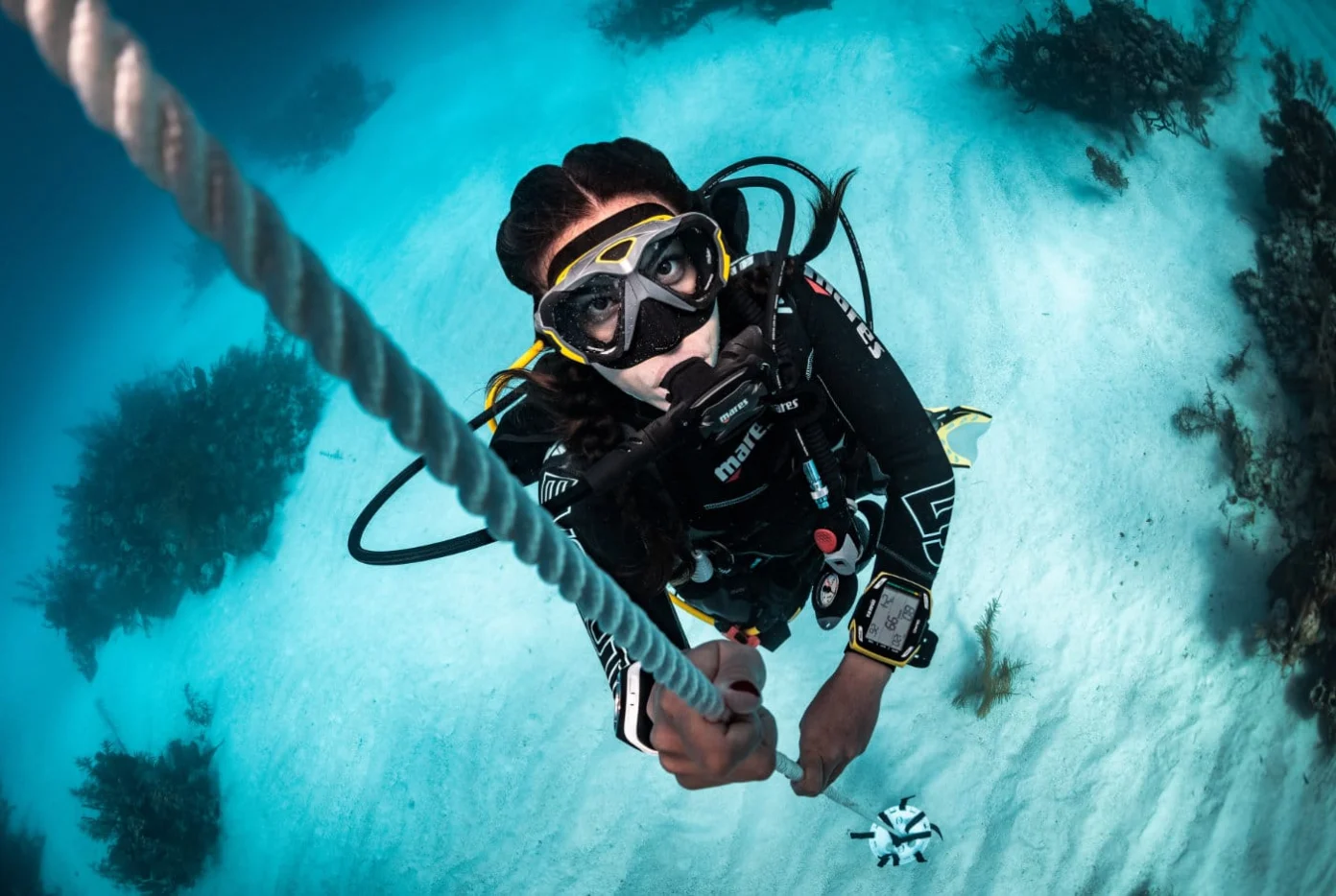 Divers taking an SSI Advanced Adventurer course