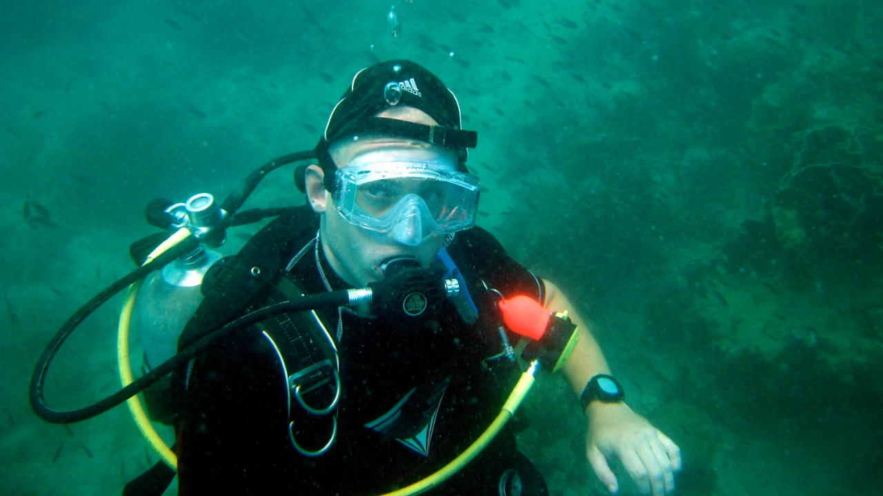 Mark Slingo during his early diving career