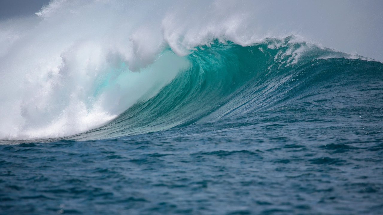 Waves Tides and Currents Waves Tides and Currents