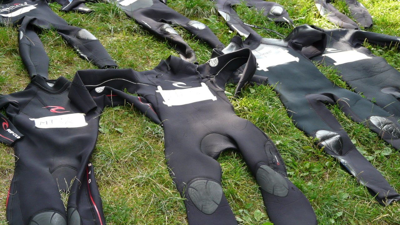peeing in your wetsuit